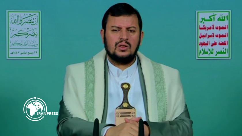 Iranpress: السيد الحوثي: أين هي الجيوش العربية والإسلامية التي عددها أكثر من 25 مليونا؟!