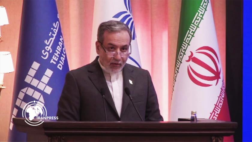 Iranpress: عراقجي: الكيان الصهيوني يرتكب مجازر وإبادة جماعية بدعم أمريكي + فيديو