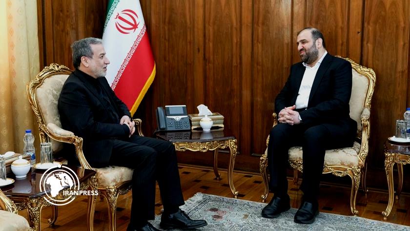Iranpress: عراقجي يلتقي نائب رئيس تيار الحكمة الوطني العراقي