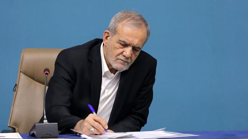 ایران برس: بزشكيان: خطة إيران لحل القضية الفلسطينية بديل عن المبادرات الفاشلة