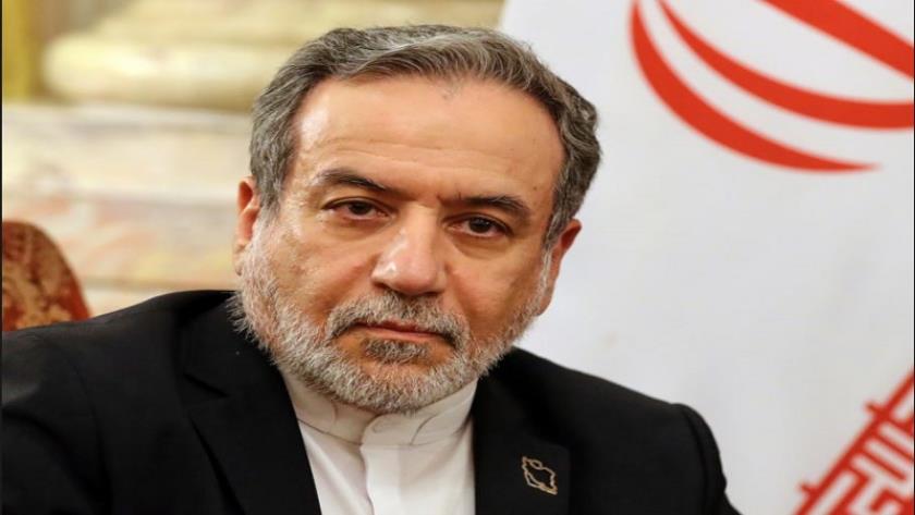 Iranpress: عراقجي: على ترامب أن يقف بوجه الضغوط الإسرائيلية