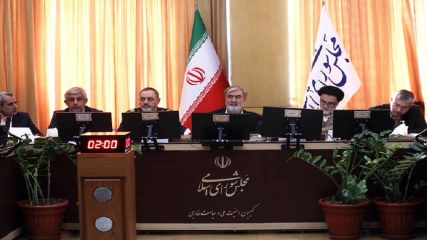Iranpress: وزير الدفاع الإيراني: سنردّ بقوة أكبر إذا اعتدى العدو على أراضينا