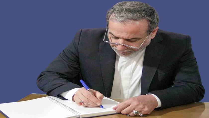Iranpress: ادعاءات واشنطن حول دعم حقوق الإنسان في إيران مخادعة ومخزية