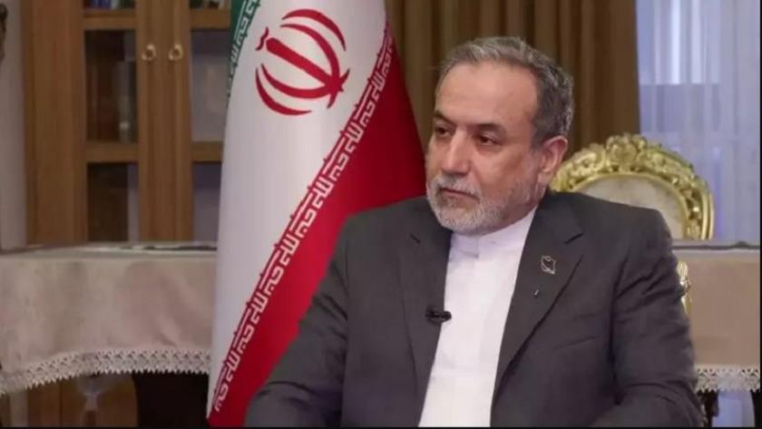 Iranpress: وزير الخارجية الإيراني: لا مفاوضات في ظل التهديد 
