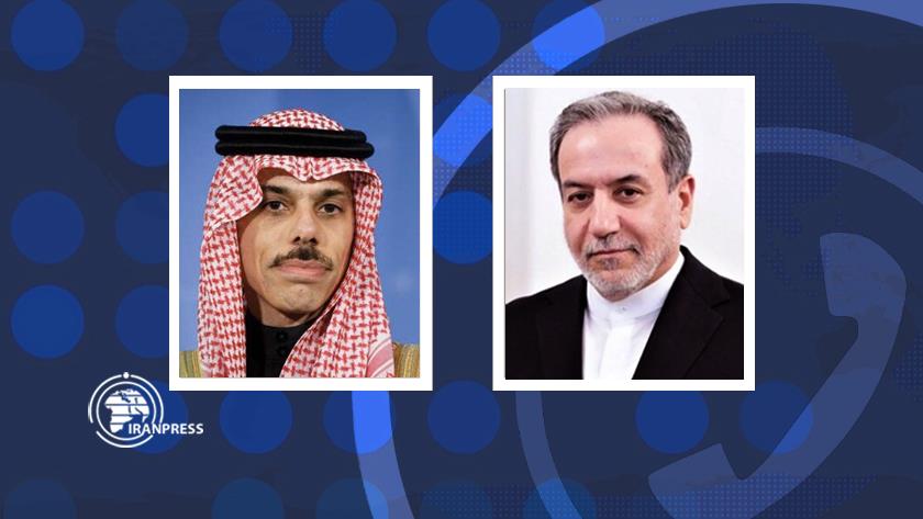 Iranpress: اتصال هاتفي بين وزيري خارجية إيران والسعودية لبحث تطورات المنطقة
