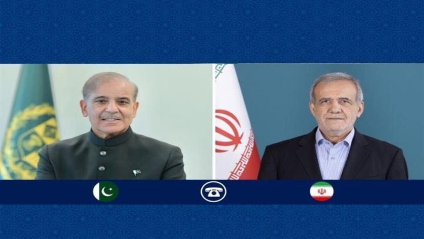 Iranpress: بزشكيان يتحدث هاتفيا مع رئيس الوزراء الباكستاني