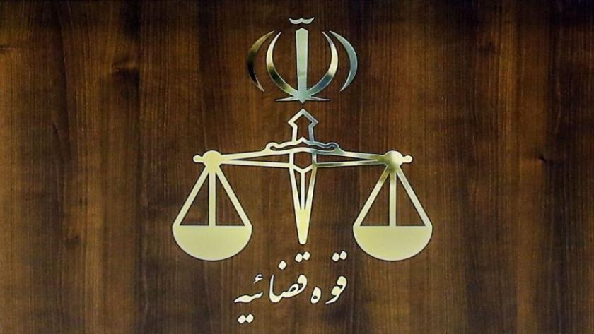 Iranpress: أمر بمصادرة أصول وحسابات أكثر من مئة شخصية بارزة تدعم العدو في الخارج