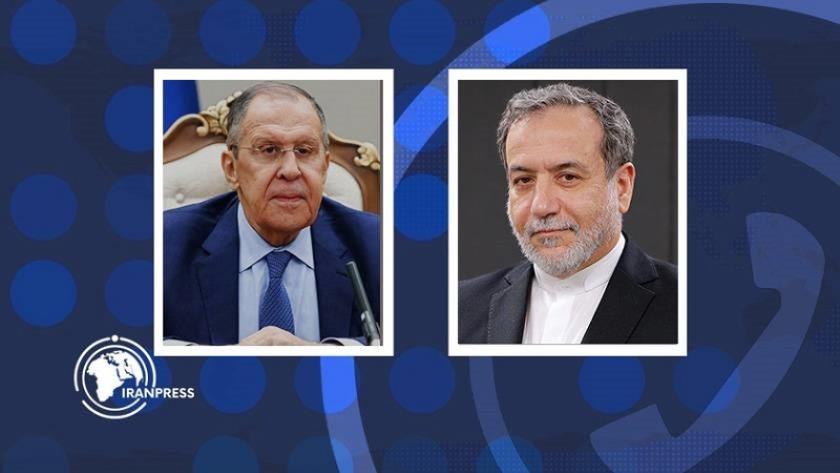 Iranpress: محادثة هاتفية بين وزير الخارجية الإيراني والروسي
