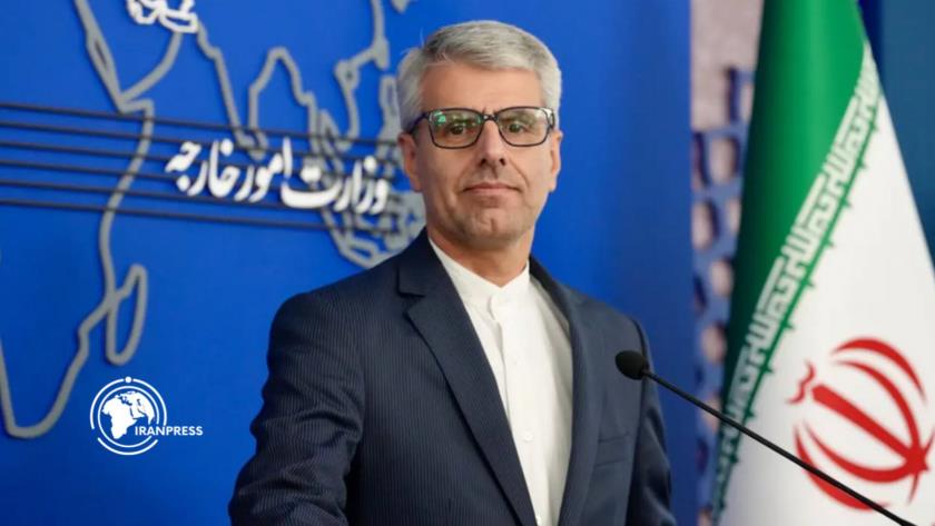 Iranpress: بقائي: تبادل الرسائل مستمرّ حول المفاوضات وإيران قادرة على تأمين أمن مضيق هرمز+ فيديو