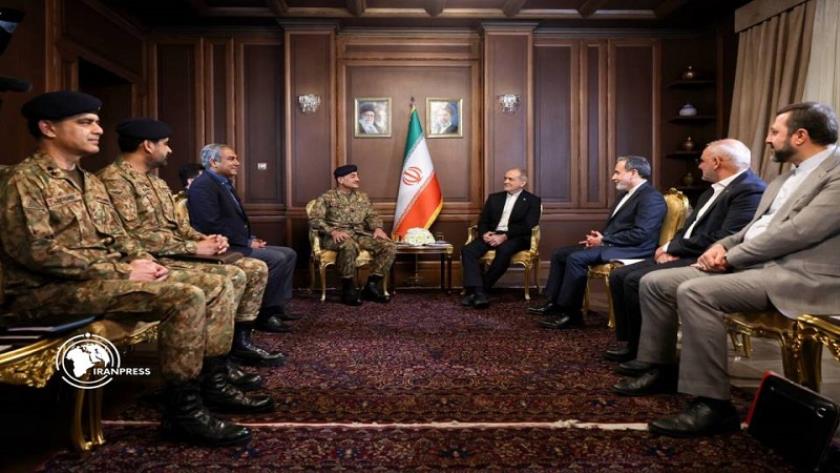 Iranpress: الرئيس بزشكيان: طهران ترغب في السلام والاستقرار المستدام في المنطقة