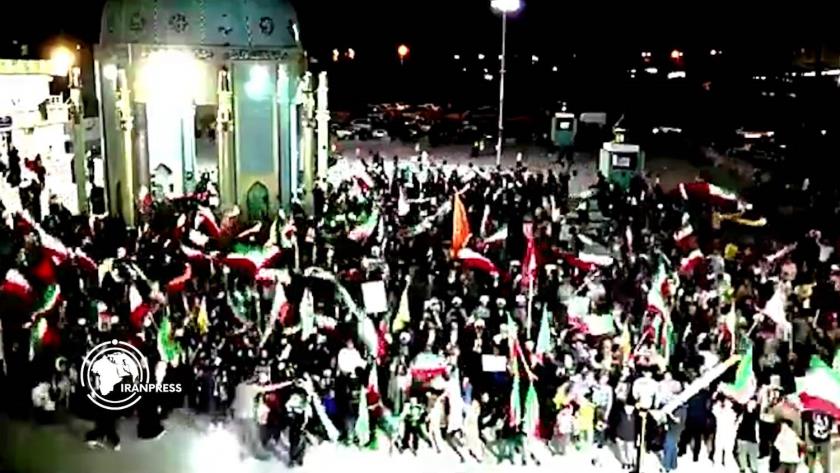 Iranpress: حشد جماهيري غفير في جميع أنحاء البلاد لإعلان الولاء لقائد الثورة + فيديو