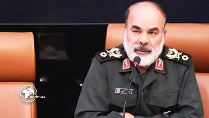 Iranpress: قائد بالحرس الثوري: الشعب والقوات المسلحة يد واحدة