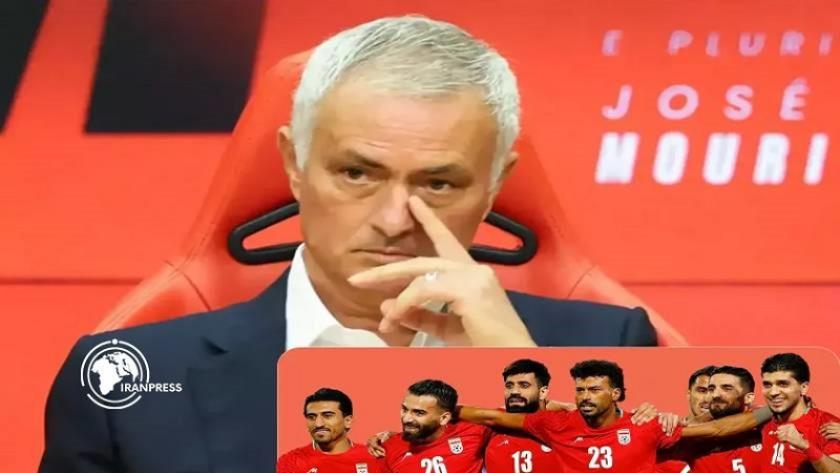 Iranpress: مورينيو يدعم المنتخب الإيراني لكرة القدم