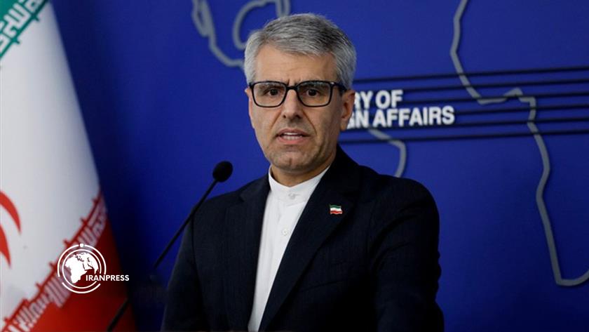 Iranpress: بقائي: الهدف من زيارة عاصم منير هو تبادل الرسائل بين إيران وأمريكا