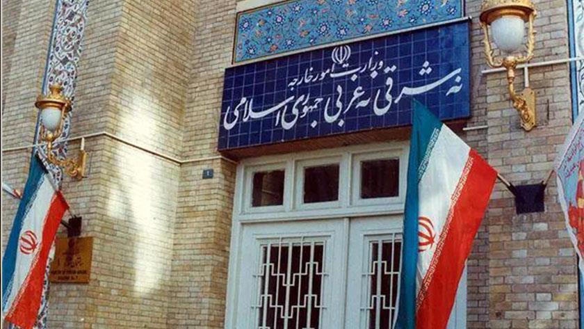 Iranpress: وزارة الخارجية: لن تمر إيران بالأعمال العدائية أيًا كانت، مرور الكرام