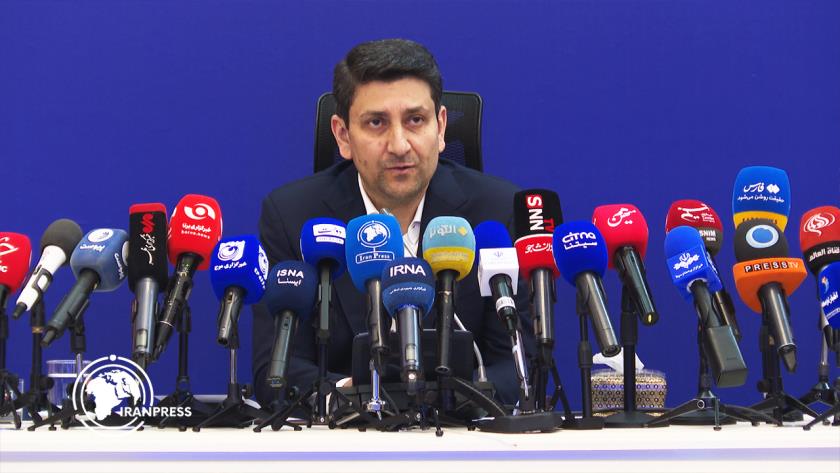 Iranpress: وزير: علومنا الفضائية لا يمكن تدميرها بالصواريخ