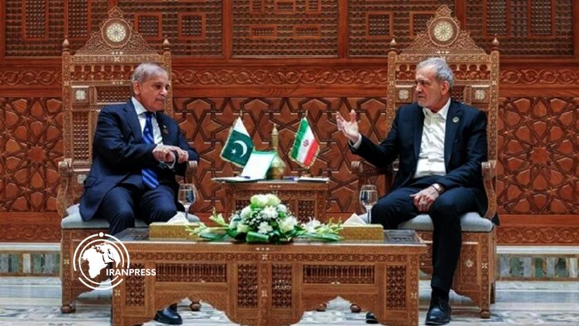 ایران برس: الرئيس بزشكيان: الشعب الإيراني صامد أمام الضغوط والتهديدات