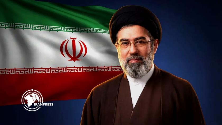 Iranpress: سماحة القائد المعظم (حفظه الله) يؤكد على ضرورة متابعة الحقوق الضائعة للشعب