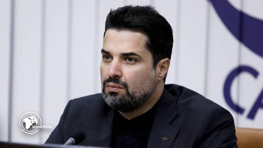Iranpress: مشاركة وفود من 38 دولة في مراسم تشييع “القائد الشهيد” في إيران