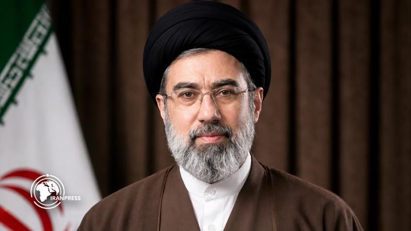 Iranpress:  قائد الثورة: نقض الاتفاق یثبت مجدداً زيف وعدم مصداقیة توقیع الرئیس الأمیرکي
