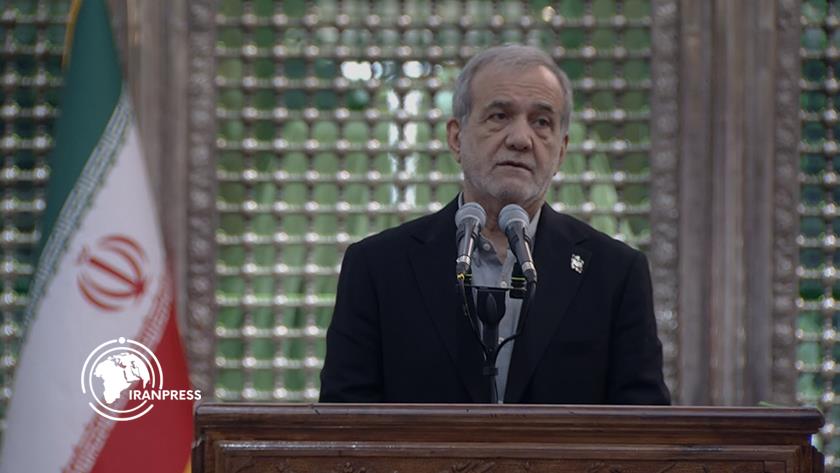 ایران برس: بزشكيان: إيران لم تتحول إلى "فنزويلا" والعالم منبهر بقدرتنا وصمودنا + فيديو وصور