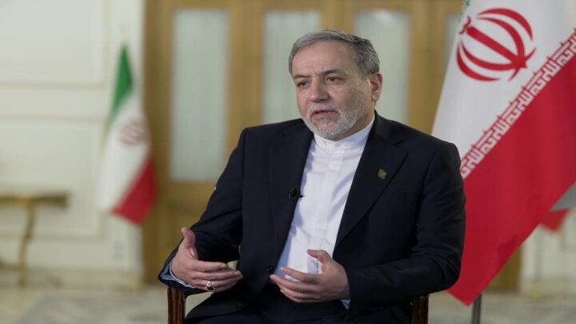 Iranpress: عراقجي: اجتماع عمان سيناقش إيجاد مسار جديد في مضيق هرمز