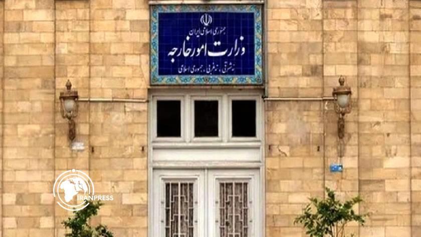 Iranpress: استدعاء السفير البريطاني في طهران احتجاجاً على اتهامات ضد إيران