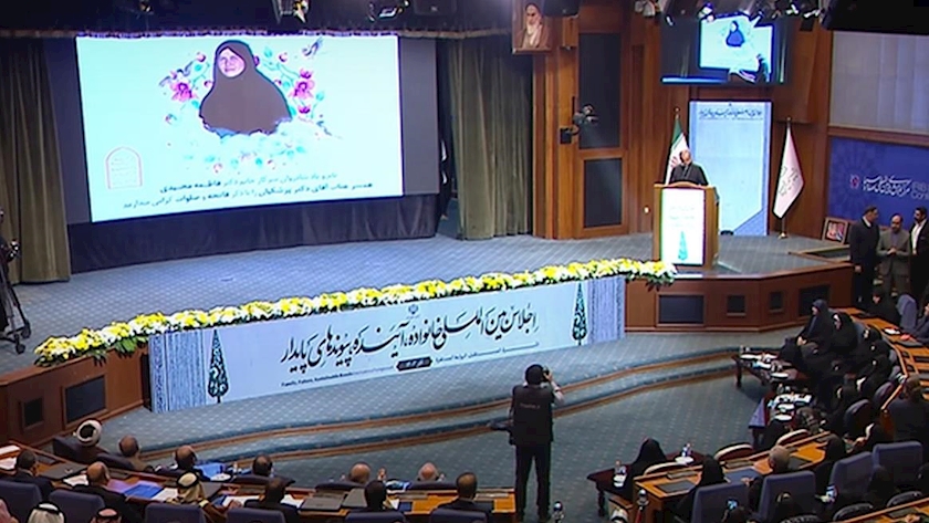 Iranpress: برگزاری اجلاس بین‌المللی «خانواده، آینده، پیوندهای پایدار»