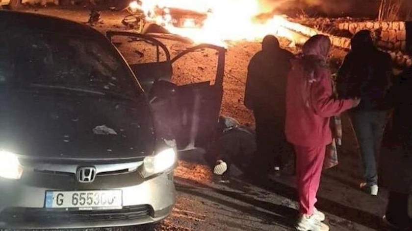 Iranpress: حمله هوایی رژیم صهیونیستی به یک خودرو در لبنان