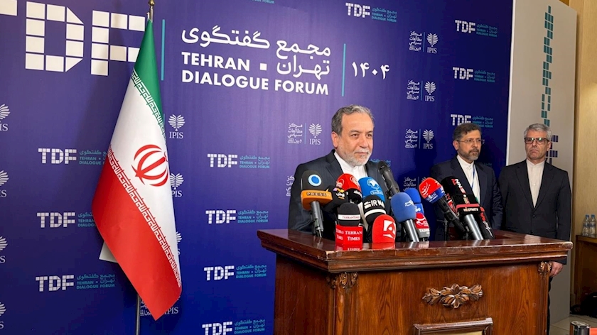 Iranpress: عراقچی:گفت‌وگوهای هسته‌ای ایران و آمریکا نقش موثری در صلح و ثبات منطقه خواهد داشت 