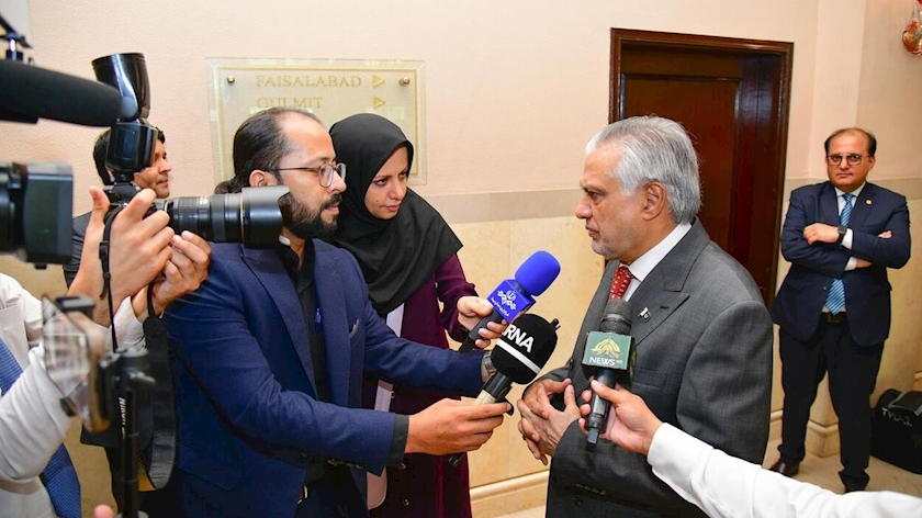 Iranpress: ایران و پاکستان در مسیر تقویت و توسعه مناسبات اقتصادی