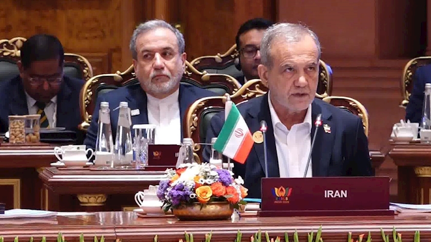 Iranpress: نقش موثر ظرفیت انرژی و ترانزیتی ایران در توسعه مسیرهای تجاری اعضا بریکس