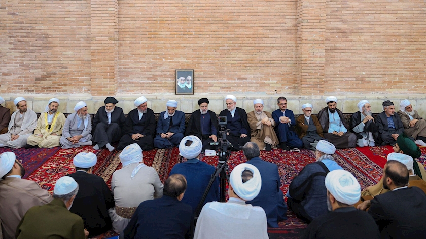 ایران پرس: رئیسی: امروز کشور با اتکا به خدا و ظرفیت بی‌نظیر جوانان در مسیر رشد قرار دارد