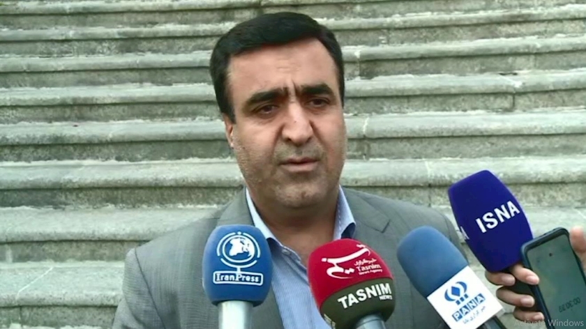 Iranpress: سلاجقه: طالبان پذیرفت که حقابه ایران رهاسازی شود