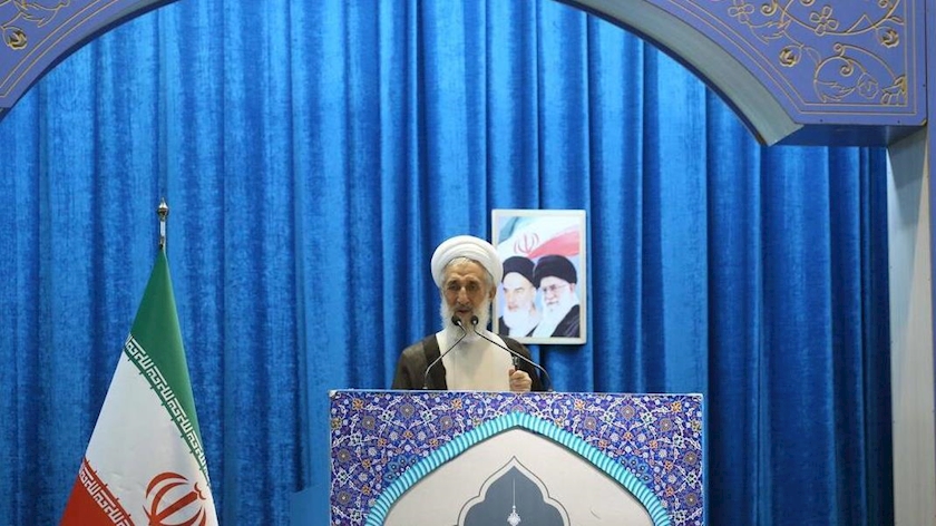 Iranpress: خطیب نماز جمعه تهران: حماس در عملیات طوفان الاقصی کمر اسرائیل را شکاند