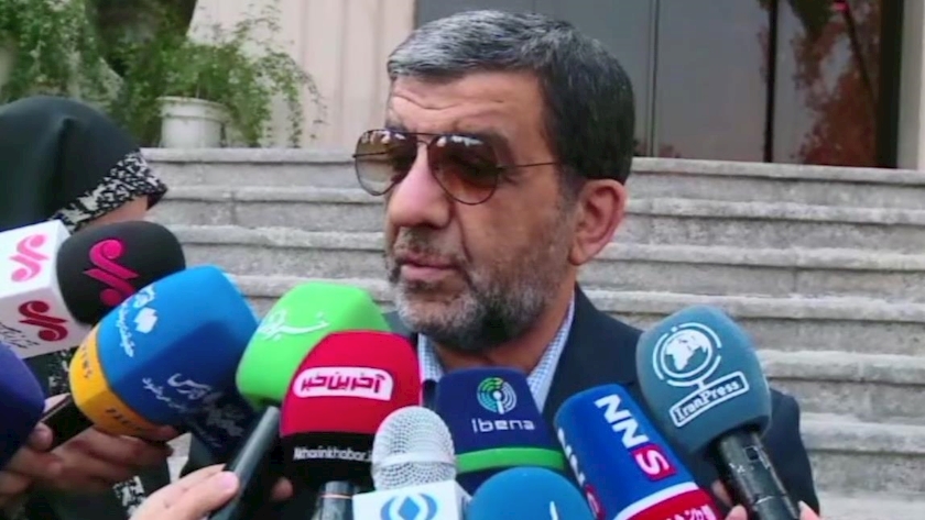 Iranpress: ضرغامی: لغو روادید ۳۲ کشور به تصویب دولت رسید