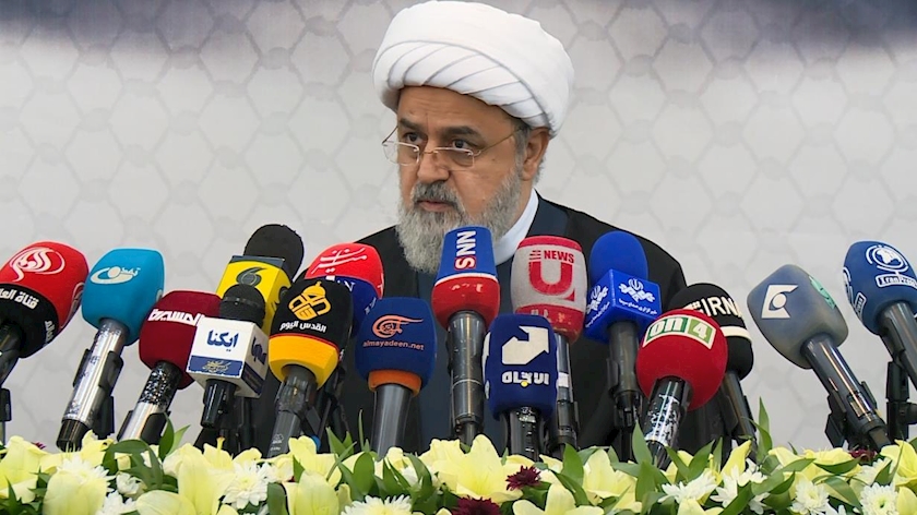Iranpress: حجت الاسلام شهریاری: تحریم کالاهای اسرائیلی بر همه ملل واجب است