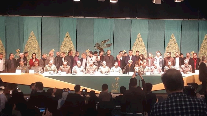 Iranpress: برگزاری نشست خبری فیلم «آسمان غرب»