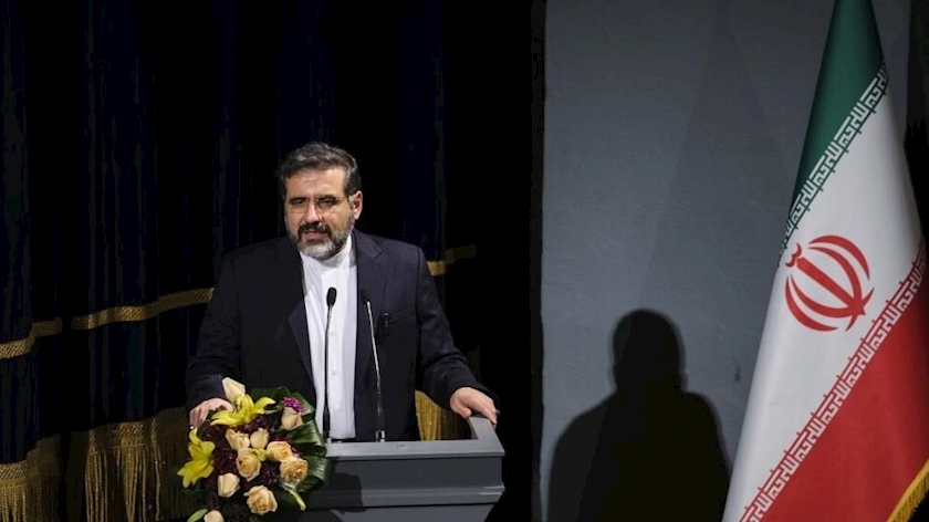 Iranpress: وزیر ارشاد: خلیج فارس تا ابد خلیج فارس خواهد ماند