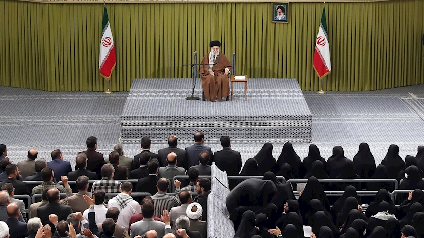 Iranpress: دیدگاه رهبر معظم انقلاب: غزه مسئله اول جهان است