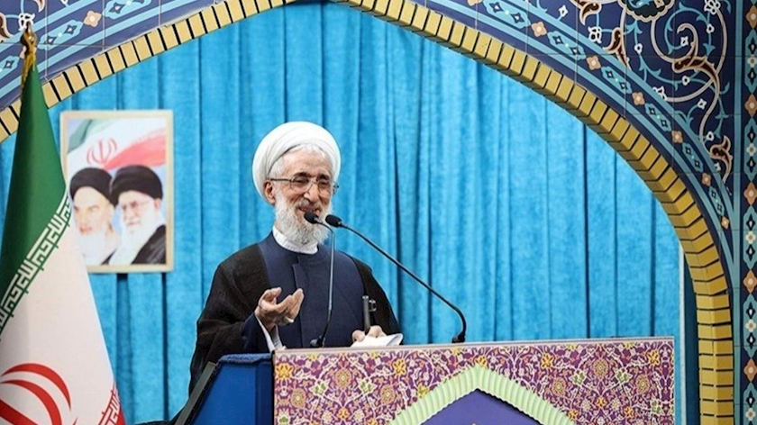 Iranpress: آیت‌الله صدیقی: حج نماد جامعیت احکام دین است