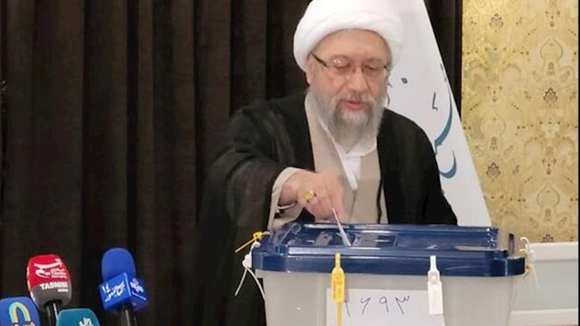 Iranpress: مردم در سرنوشت خودشان ذی حق هستند