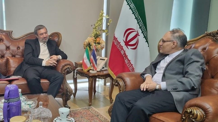 Iranpress: دیدار مديركل بين الملل صدا و سيما با سفیر ایران در تایلند