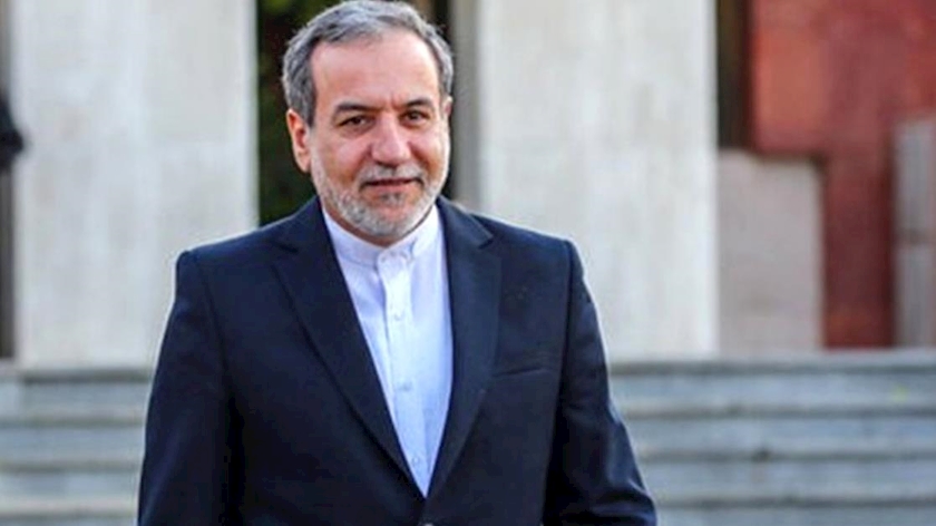 Iranpress: عراقچی به نیویورک سفر کرد