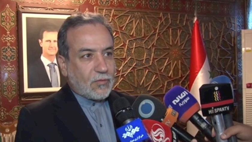 Iranpress: عراقچی: رایزنی‌ها در خصوص برقراری آتش بس در غزه و لبنان در حال انجام است