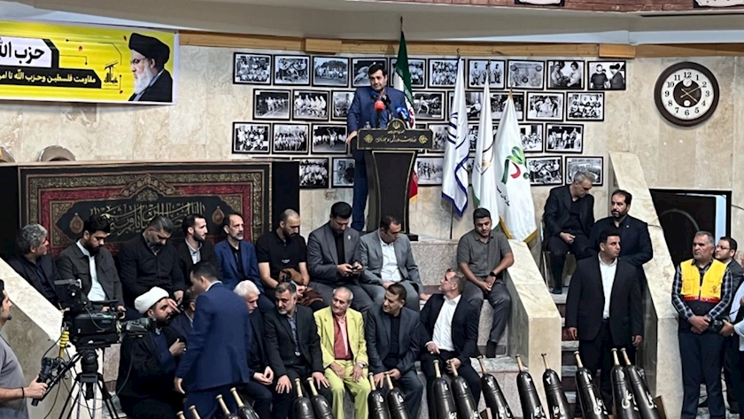 Iranpress: گرامیداشت یاد شهدای مقاومت توسط جامعه ورزش زورخانه‌ای کشور