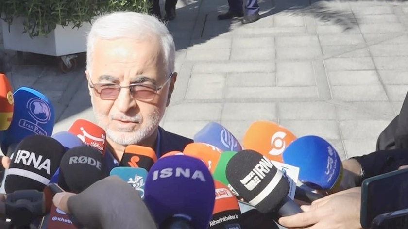 Iranpress: تاکید وزرای کشور ایران وعراق بر لزوم پیگیری اجرای تفاهم نامه امنیتی بین دو کشور