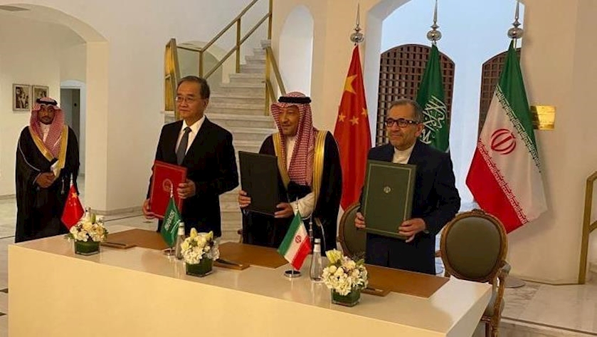 Iranpress: بیانیه مشترک نمایندگان ایران، عربستان و چین در ریاض