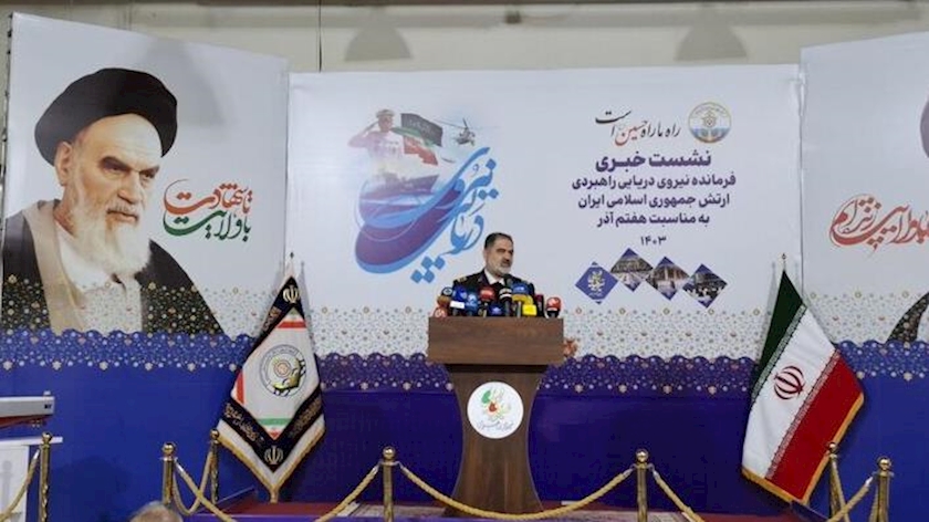 Iranpress: امیر ایرانی: نیروی دریایی ارتش اضلاع مختلف تهدید و تحریم را خنثی کرده است