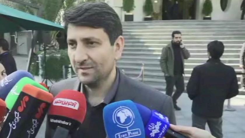 Iranpress: هاشمی: طرح دولت برای رفع فیلترینگ در شورای سران مطرح شده است